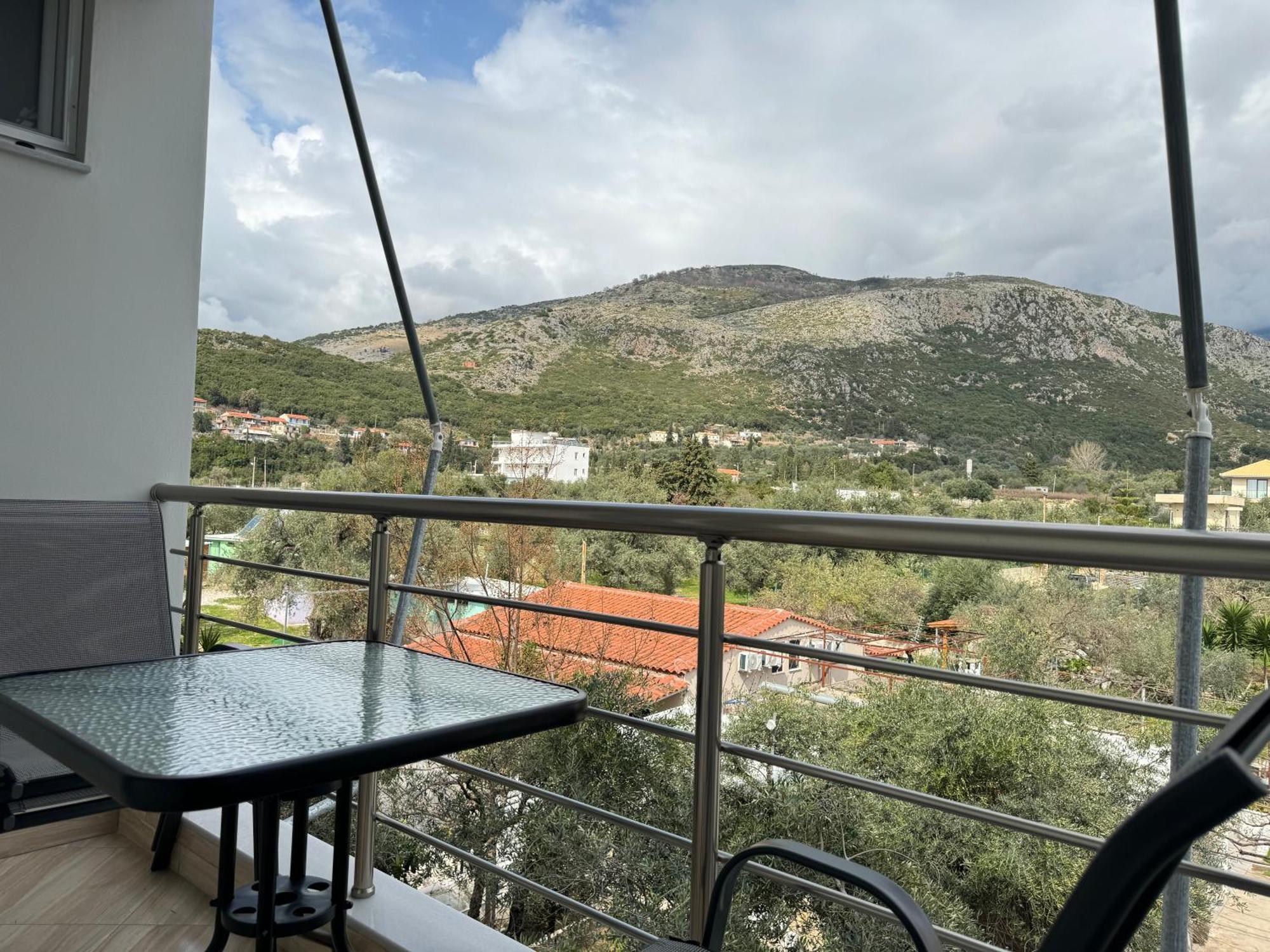 Ionian View B&B Himare Exteriör bild