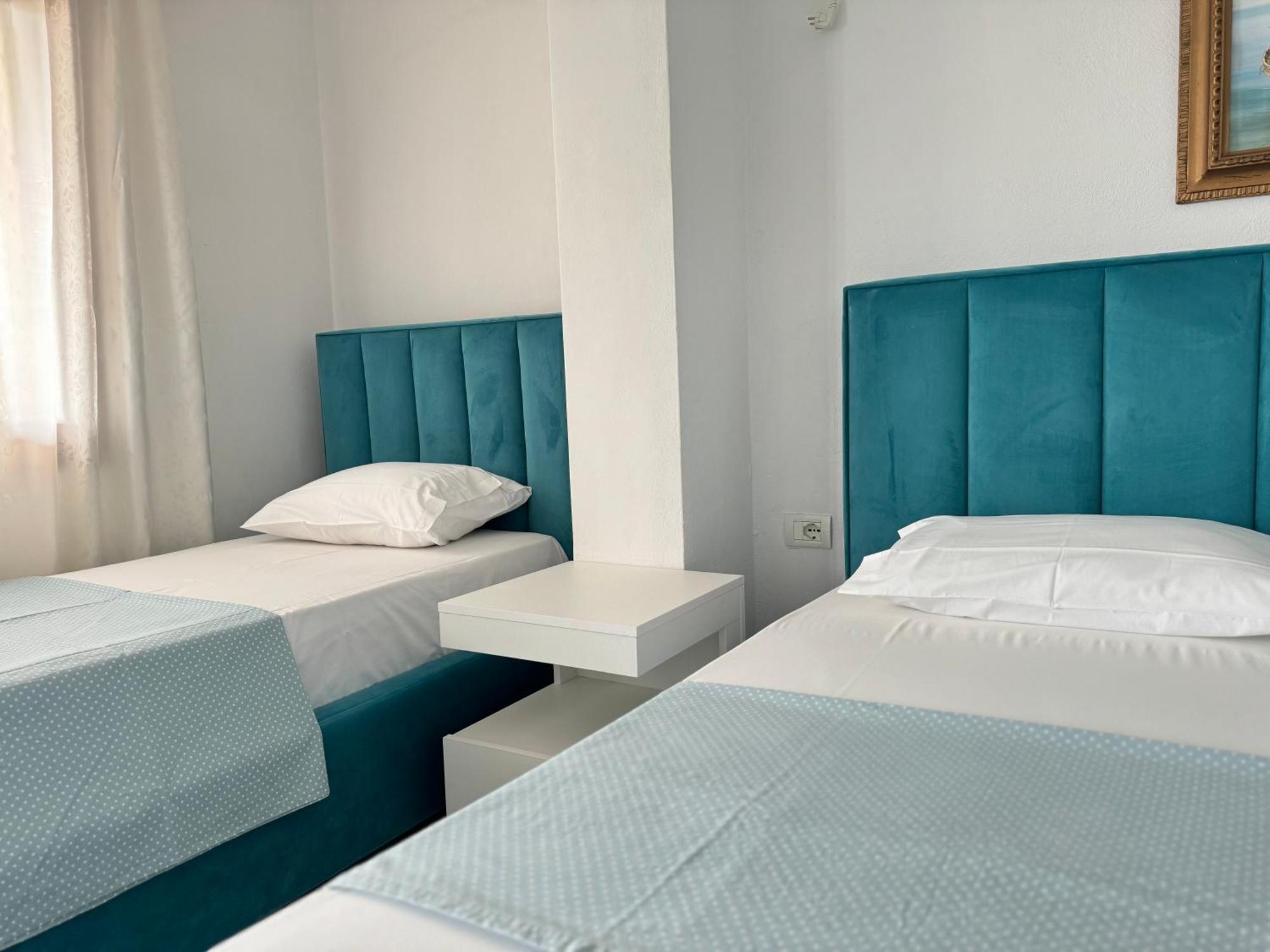 Ionian View B&B Himare Rum bild