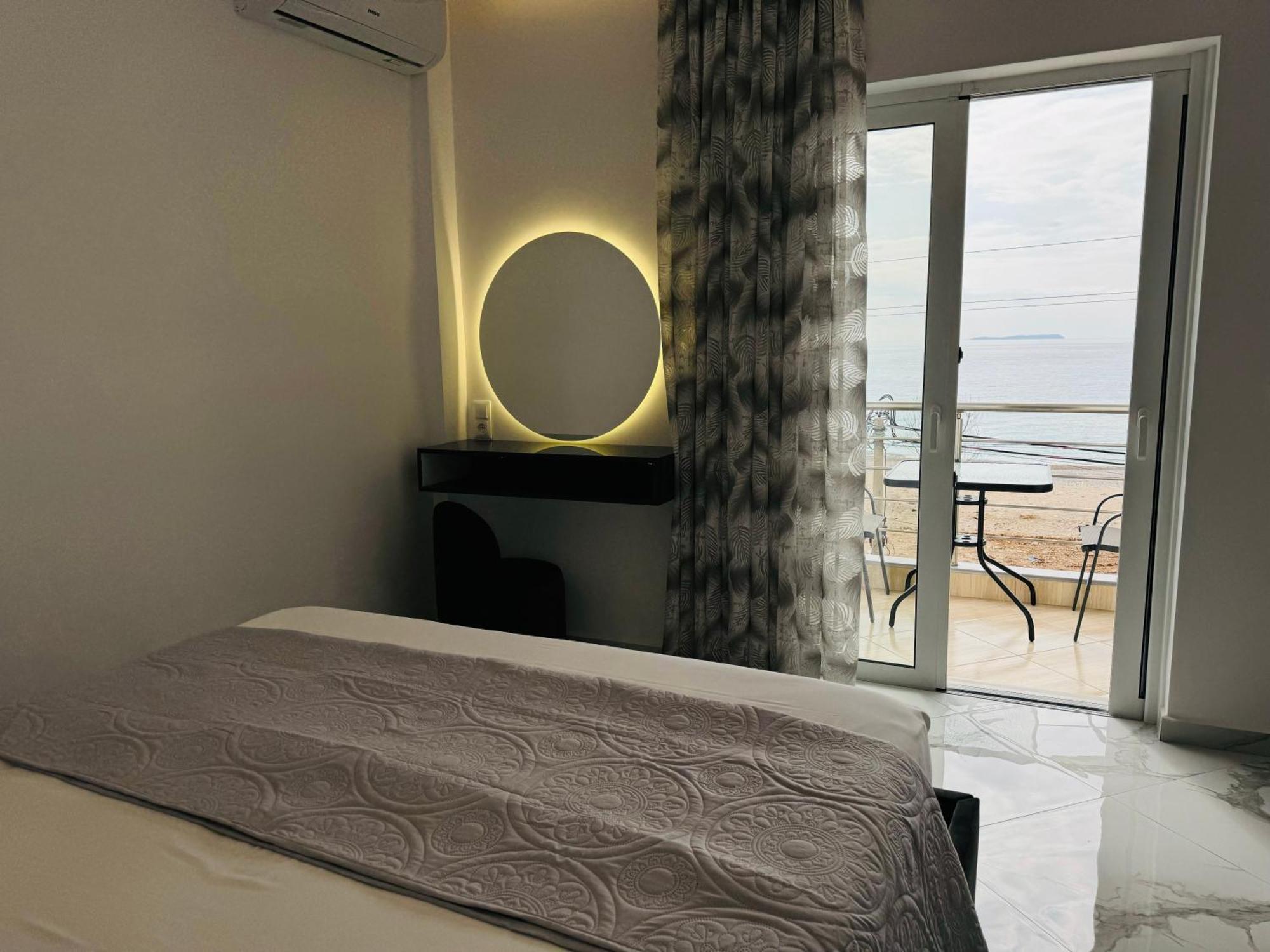 Ionian View B&B Himare Rum bild